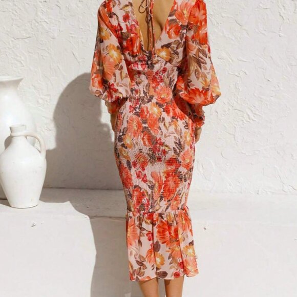 Orange Casual Women's V-Neck Puff Sleeve Floral Smocked Midi Dress - Picture 2 of 5